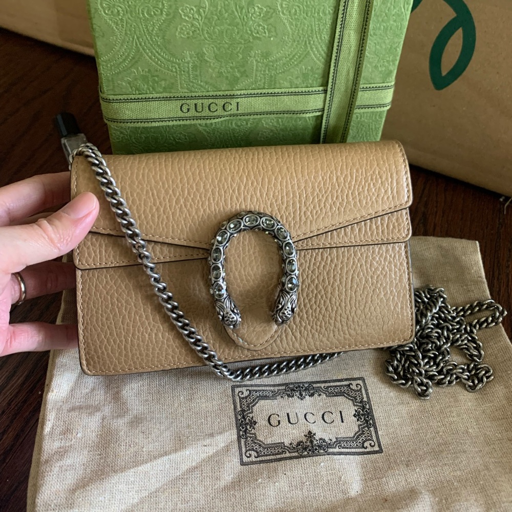 Authentic Gucci Tan Dionysus Super Mini bag